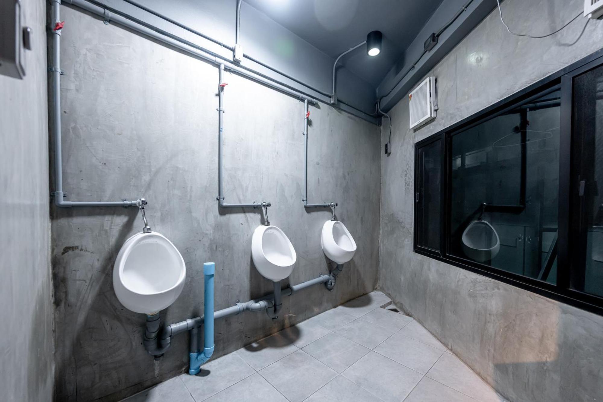 Vibes Hostel Bangkok Zewnętrze zdjęcie
